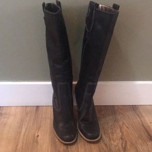 EUC Nine West knee-high boots, size 7.5